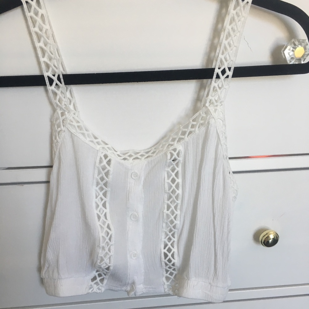 White crop top